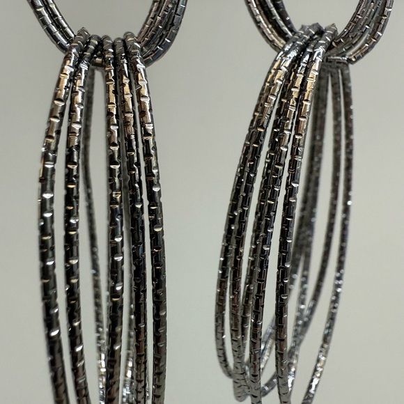 Elegant Silver Hoop Earrings - Picture 5 of 6